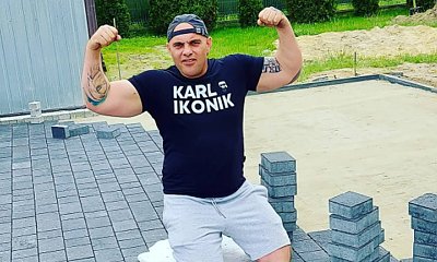 Dominik z "Gogglebox" ma nowy tatuaż! Nietypowy wzór wylądował na jego ciele
