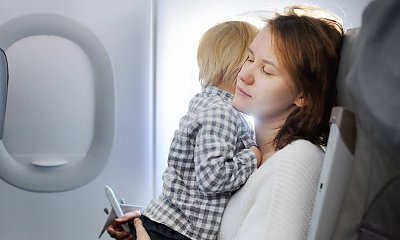 Maluch zrobił prawdziwą furorę w samolocie. Nagle zaczął płakać i wtedy stało się... właśnie to! [WIDEO]
