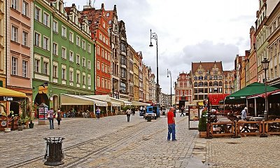 Wrocław: ulica Ruska przemalowana na ukraińskie barwy! Piękny gest solidarności!
