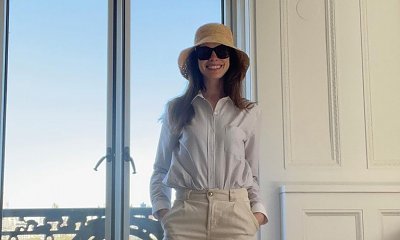 „Coastal Grandmother” – styl łączący elegancję, wygodę i jakość. Czy będzie hitem lata?