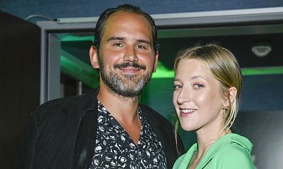 Lara Gessler i Piotr Szeląg na pokazie MMC! Zielona sukienka podkreśliła ciążowy brzuszek!