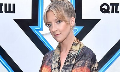 Ciężarna Lara Gessler na imprezie ubrana w stylu "Fasion Bitches". "Obłędnie wyglądasz, ale jak w tym sikać?" - pytają fani