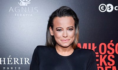 Anna Mucha na zdjęciu z dzieciństwa: "Zadziorność w oczach od małego. A jakie cudne włoski miałaś" - piszą fani