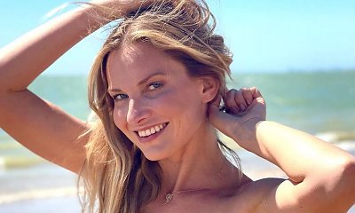 Joanna Moro wyleguje się na wakacjach w skąpym bikini! Ależ ona ma figurę!