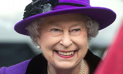 Królowa Elżbieta najlepiej ubraną kobietą w Wielkiej Brytanii? Przypominamy jej najlepsze stylizacje!