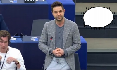 Patryk Jaki ubrał się tak do Parlamentu Europejskiego! Internauci tworzą memy