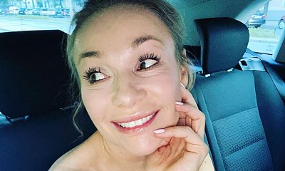 Sonia Bohosiewicz pokazuje górę szmalu. Cały stół jest zastawiony kasą! Pyta: "Czy widok pieniędzy Cię podnieca"?