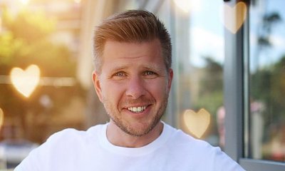 Filip Chajzer pokazał zdjęcie z dzieciństwa! "O, i to jest stylówa na wywczas!" Ktoś pisze. Uroczy malec?