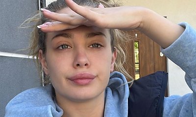 Wiktoria Gąsiewska wypina pośladki na łódce i wypatruje delfinów. Fani komentują: "Ale ty masz fajną pupkę"