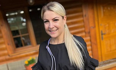 Magda Narożna zachwyciła ognistą, czerwoną stylówką. Fani: "Widać, że ktoś za Ciebie ubrania dobiera. Sztos!"