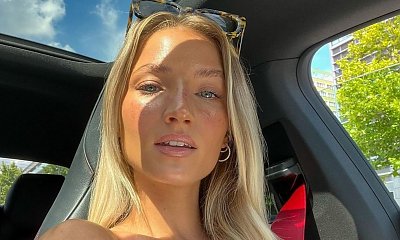 Agatycze i Arkadiusz Milik na wakacjach. Influencerka pozuje na balkonie bez stanika!