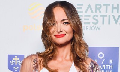 Ania Rusowicz wzięła ślub sama ze sobą. Za wolność zapłaciła fortunę, a jeden szczegół ceremonii odbiera mowę