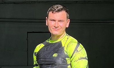 Conan Kaźmierski wrzucił fotkę z siłowni. OMG! Kiedy on stał się takim mięśniakiem? Obłęd!