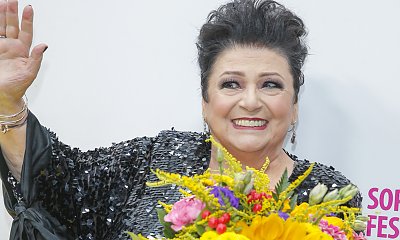 Cekinowa Ewa Bem odmłodziła się sexy sukienką. Uwierzycie, że ma 71 lat?!
