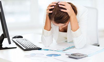 "Mój szef zawstydził mnie przy kolegach z pracy. Nie chcę już tam pracować"