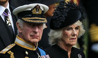 Camilla Parker-Bowles jako królowa małżonka u boku króla Karola III na pogrzebie Królowej Elżbiety II. Jak wypadła?