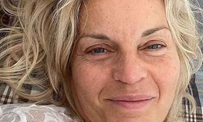 Małgorzata Foremniak zadaje szyku w krwistej czerwieni. Założyła kurtkę za ponad 2 tys. zł. Ktoś pisze: "Nowocześnie i z klasą"