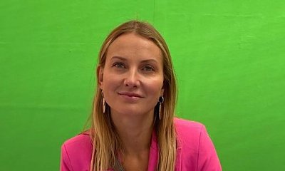 Joanna Moro w pastelowym outficie... Ta marynarka jest obłędna!
