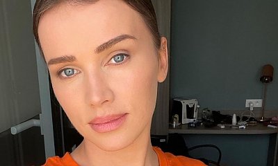 Maffashion eksponuje ciało w obcisłych kreacjach! Są przeźroczyste, więc influencerka świeci tyłkiem!