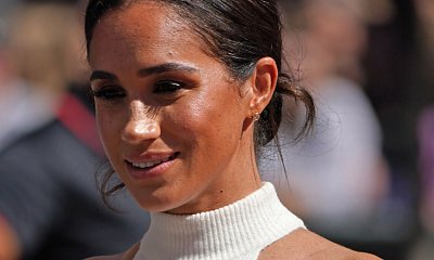 Meghan Markle odsłania ramiona w modnej stylizacji! Gwiazdy uwielbiają ten fason spodni?