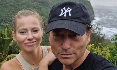 Piotr Rubik świętuje 54. urodziny! Kompozytor z tej okazji dodał fotkę, gdy miał zaledwie 18 lat! Ale glow up!