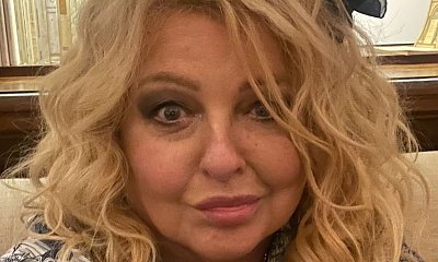Magda Gessler w pianie, ubrana tylko w złoty naszyjnik. Tak odważnego zdjęcia nigdy nie pokazała