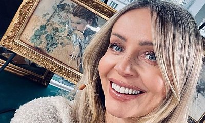 Agnieszka Woźniak-Starak w balowej stylizacji. "Masz styl i klasę" - piszą fani. Mają rację?