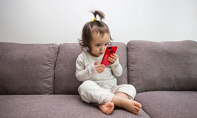"Syn ciągle przesiadywał przed telefonem. W końcu znalazłam na niego metodę"
