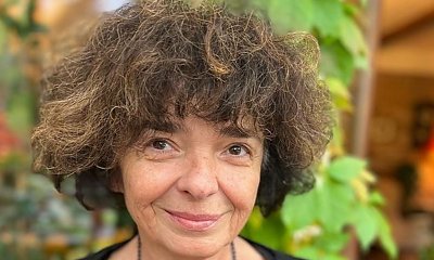 Katarzyna Grochola ma raka. O chorobie poinformowała jej córka w nietypowy sposób...