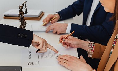 "Były mąż nie daje mi spokoju. Po latach zrozumiał, że zdrada była kiepskim pomysłem"