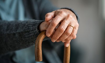 "Mam 80 lat i jestem skazana na samotne święta. Dzieci i wnuki wyjeżdżają w ciepłe kraje"