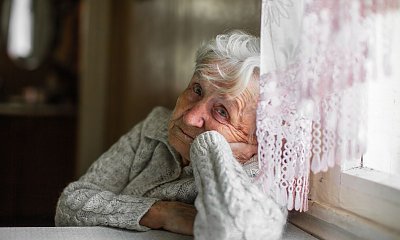 "Okłamałam dzieci, że Święta spędzę w szpitalu, bo wstyd mi, że nie stać mnie na prezenty dla wnuków"