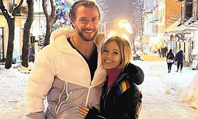 Doda wypina się na stoku w obcisłym kombinezonie. Fani piszą: "Ciało - złoto olimpijskie"