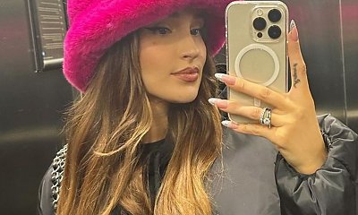 Marina eksponuje swoje atuty w krótkim topie i mocno wyciętych spodniach. Ktoś pisze: "Fajne gacie"