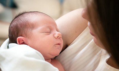 "Mąż chce wyjść z kumplami, a ja mam siedzieć w domu z noworodkiem"