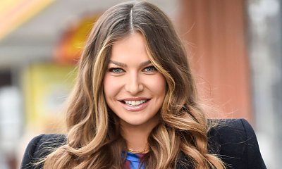 Anna Lewandowska ikoną stylu w Paryżu. Jej stylizacja to Francja elegancja!