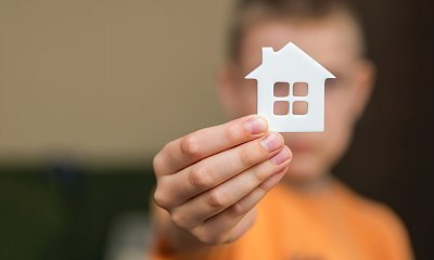 "Chcę adoptować z mężem dziecko. Teściowa uważa, że to grzech! Jej zdaniem lepiej mieć swoje dzieci"