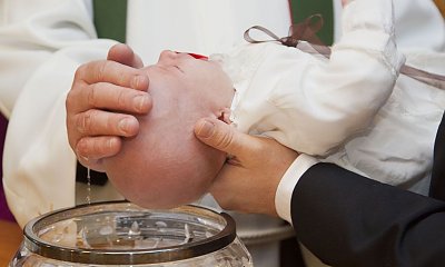 "Zaproszenie na chrzciny to przywilej. Siostra nie chciała mnie, bo nie chodzę do kościoła"