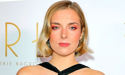 Orły 2023: Magdalena Koleśnik w ostrej stylizacji, która więcej odsłania niż zakrywa. Aktorka skradła wszystkie spojrzenia!