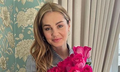 Małgorzata Socha pokazała się bez makijażu. Mina coś nietęga! Co się stało?