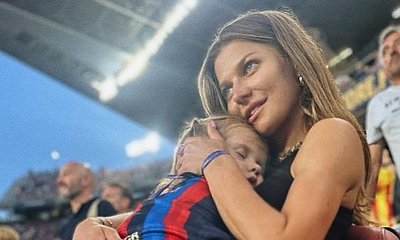 Anna Lewandowska pracuje w wyjątkowych warunkach. A Lewy wygrzewa się w słońcu