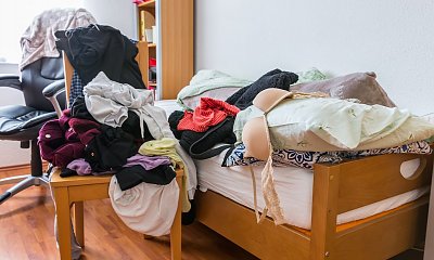 "U mojej córki w pokoju coś się zalęgło. Ona w ogóle nie sprząta"