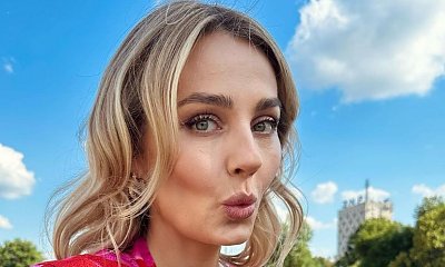 Małgorzata Socha dokazuje w ogrodzie, a fani widzą tylko jej kusy strój! W komentarzach sam zachwyt!