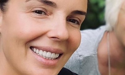 Agnieszka Włodarczyk pozuje w staniku i pokazuje ciało po ciąży. Fani dzielą się sposobami na płaski brzuch