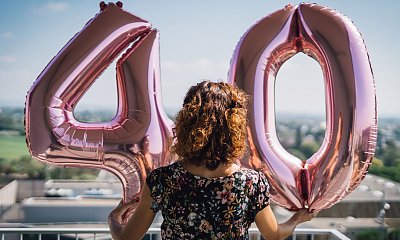 "Tata wyprawiał swoją 40-stkę. Gdy zobaczyłam listę gości, zamarłam. On oszalał?"