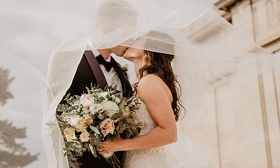 "Wzięliśmy ślub w tajemnicy przed wszystkimi. Teściowa dowiedziała się po dwóch tygodniach"