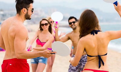 "Bratowa na wakacjach specjalnie pręży się przed moim mężem. Wzięła najbardziej sexy bikini"