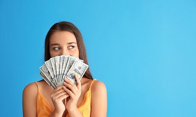 "Narzeczona ciągnęła ode mnie kasę, a za moimi plecami prowadzała się z innym. Jej tłumaczenia były absurdalne!"