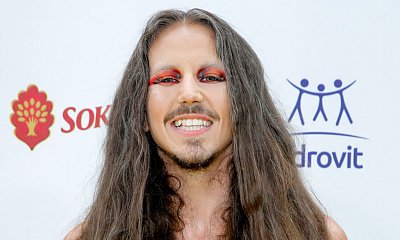 Michał Szpak pocałował znaną wokalistkę. Wszyscy TO widzieli!