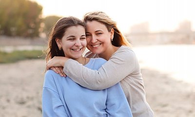 "Mam 18 lat i jadę z mamą na operację plastyczną do Turcji. Wszystkie koleżanki mi zazdroszczą!"